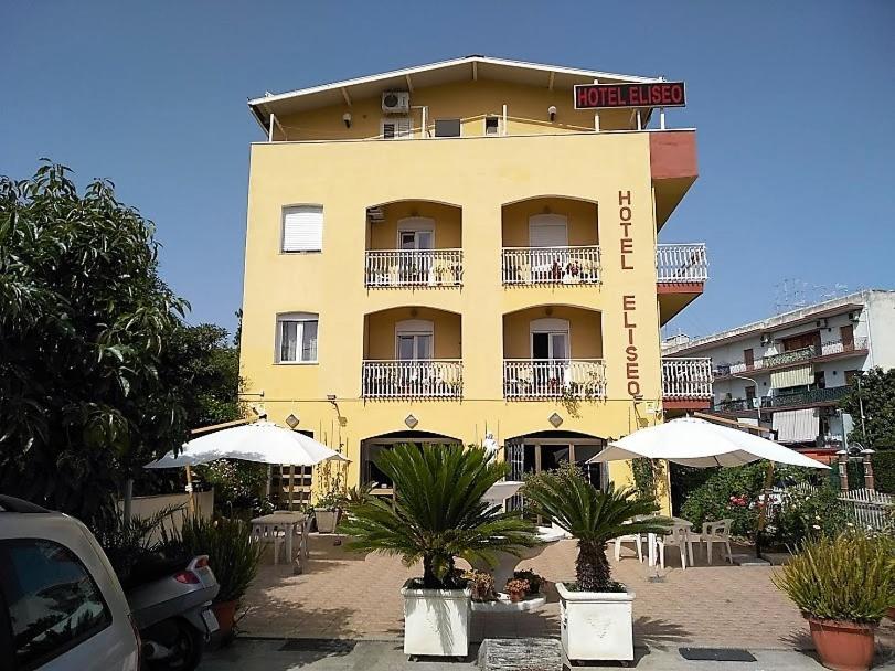 Hotel Eliseo Джардини Наксос Екстериор снимка