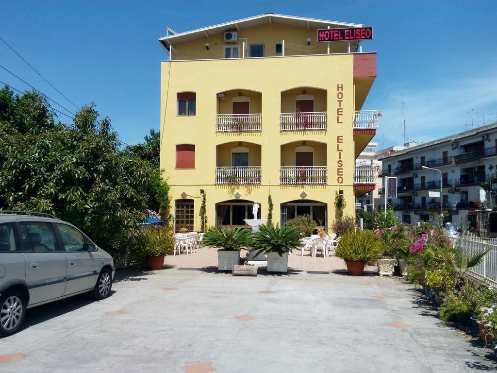Hotel Eliseo Джардини Наксос Екстериор снимка