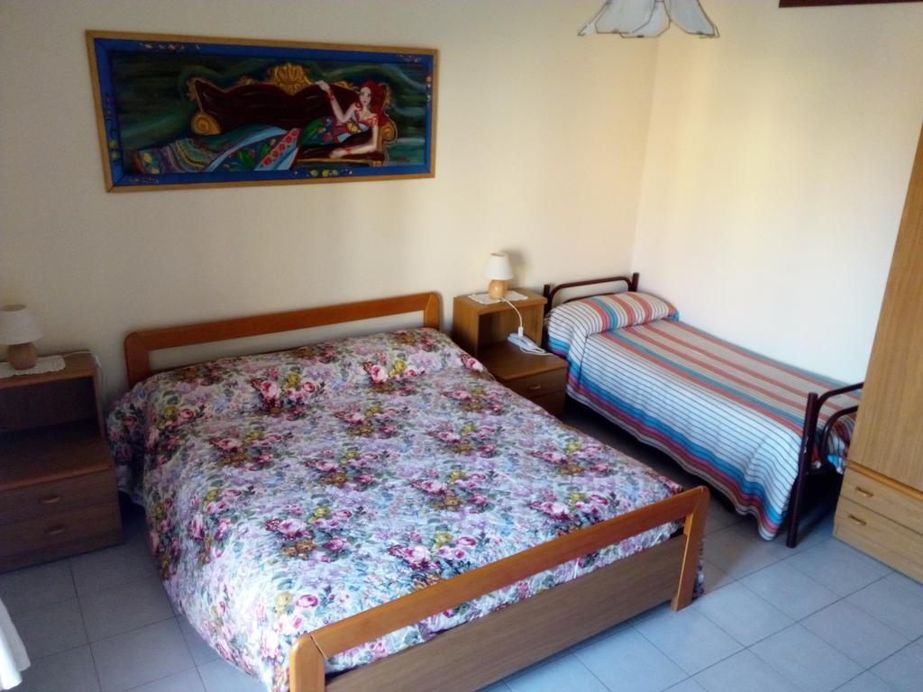 Hotel Eliseo Джардини Наксос Екстериор снимка