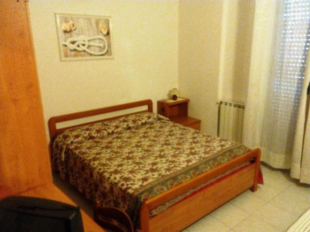 Hotel Eliseo Джардини Наксос Екстериор снимка