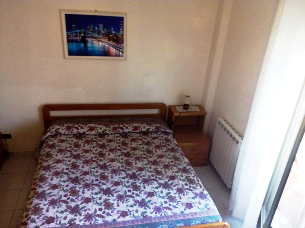 Hotel Eliseo Джардини Наксос Екстериор снимка
